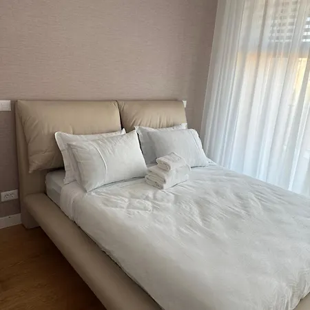 Landmark Premium Lux *