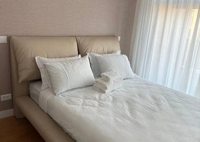 Landmark Premium Lux *