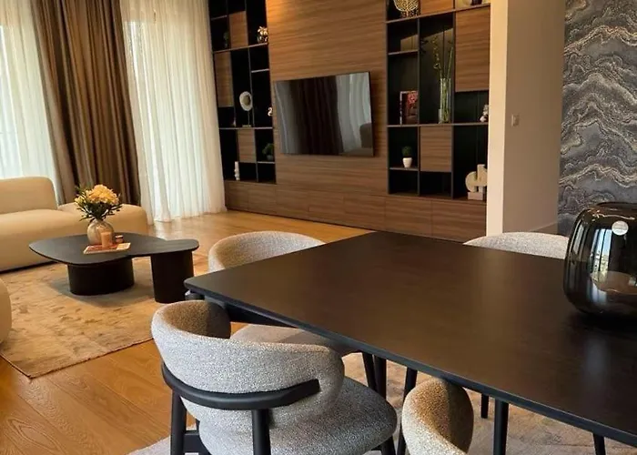 Landmark Premium Lux